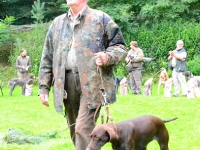 Konrad dumnie maszeruje po swoje i Kory dyplomy