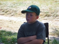 Młody adept łowiectwa nieco oszołomiony wrażeniami ale skupiony i uważny