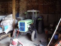 Zaplecze techniczne koła - gospodarujemy na ponad 100 hektarach ziemi - tutaj element historii naszego rozwoju.