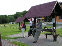 Strzelnica w Bańgowie z Hanią oglądamy strzelanie na trapie