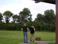 Michał i Maciek na trapie - wymiana na stanowisku strzeleckim