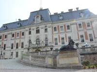 Pałac Książąt Pszczyńskich - widok od strony parku